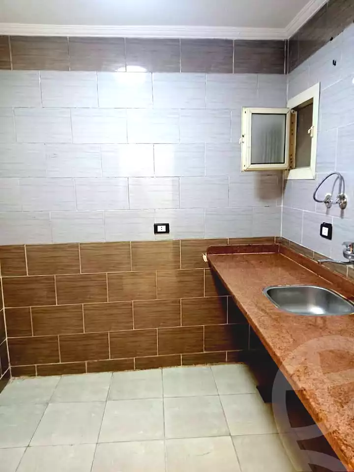 https://aqarmap.com.eg/ar/listing/7228119-for-sale-alexandria-al-agamy-el-hanouvel
