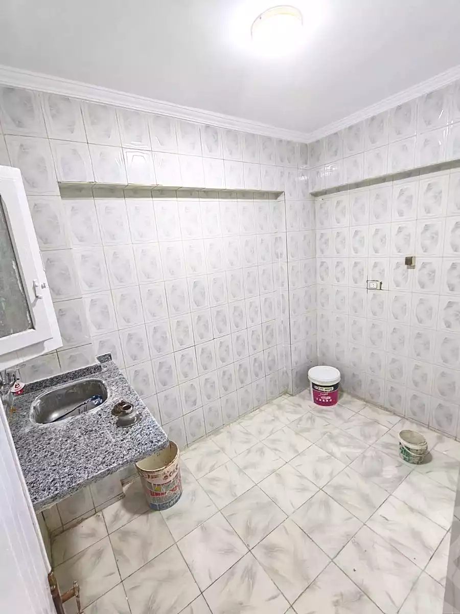https://aqarmap.com.eg/en/listing/7228397-for-sale-alexandria-al-agamy-el-hanouvel-gabir-hafez-st