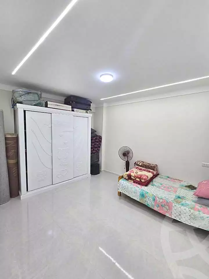 https://aqarmap.com.eg/ar/listing/7228417-for-sale-alexandria-miami-farook-abd-al-wahab-st