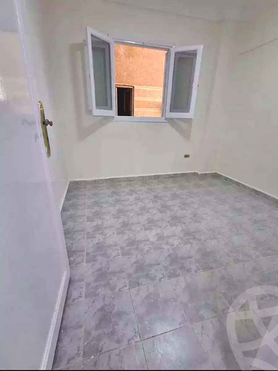 https://aqarmap.com.eg/en/listing/7228497-for-sale-alexandria-al-agamy-shataa-el-nakheel