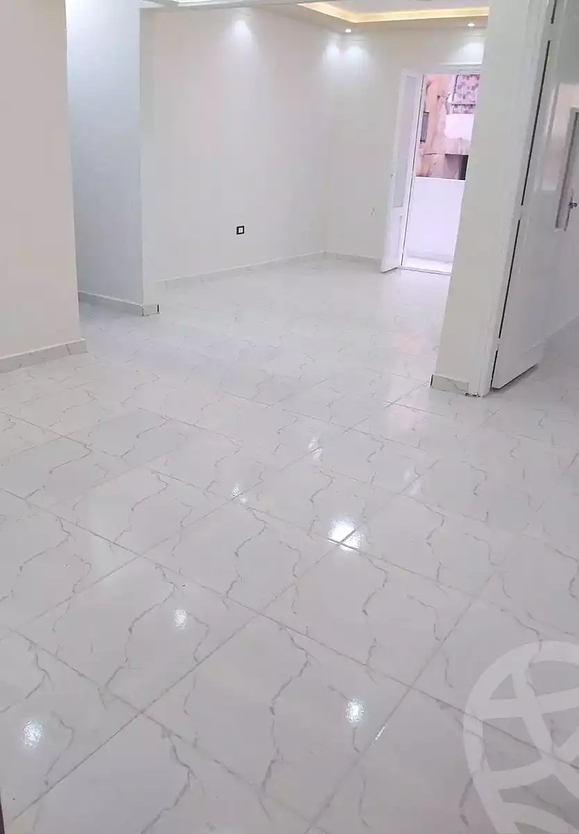 https://aqarmap.com.eg/en/listing/7228563-for-sale-alexandria-al-agamy-el-hanouvel