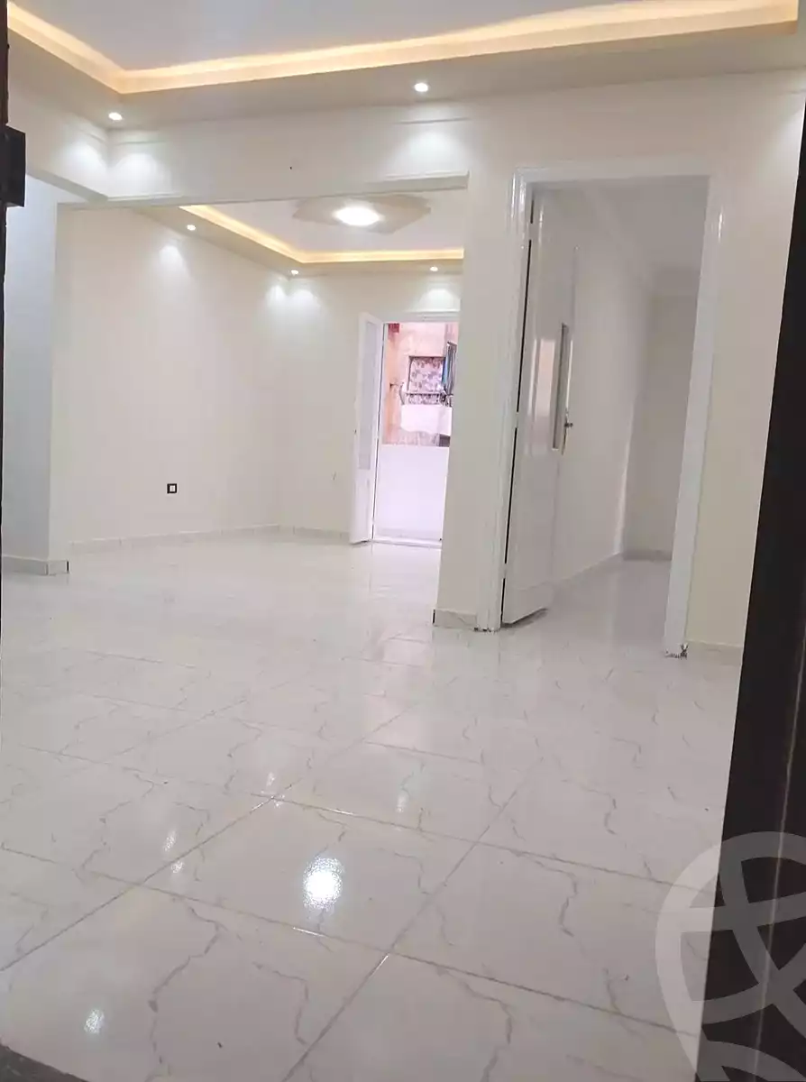 https://aqarmap.com.eg/en/listing/7228563-for-sale-alexandria-al-agamy-el-hanouvel