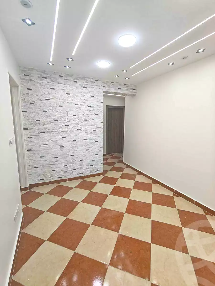 https://aqarmap.com.eg/ar/listing/7228525-for-sale-alexandria-sydy-bshr-sydy-bshr-bhry