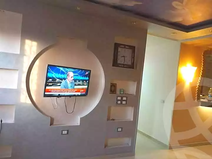 https://aqarmap.com.eg/en/listing/7228747-for-sale-cairo-helwan-helwan-el-sharkeya-ryad-pasha-st