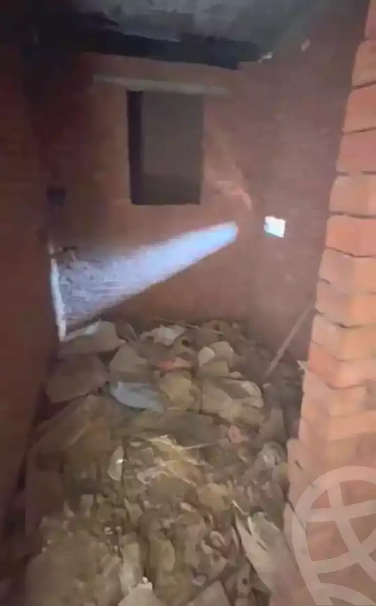 https://aqarmap.com.eg/en/listing/7228822-for-sale-cairo-helwan-hadayek-helwan-el-eshrein-st