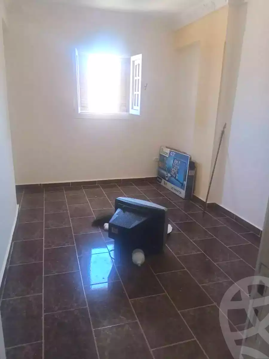 https://aqarmap.com.eg/ar/listing/7228857-for-rent-alexandria-el-asafra-shr-45