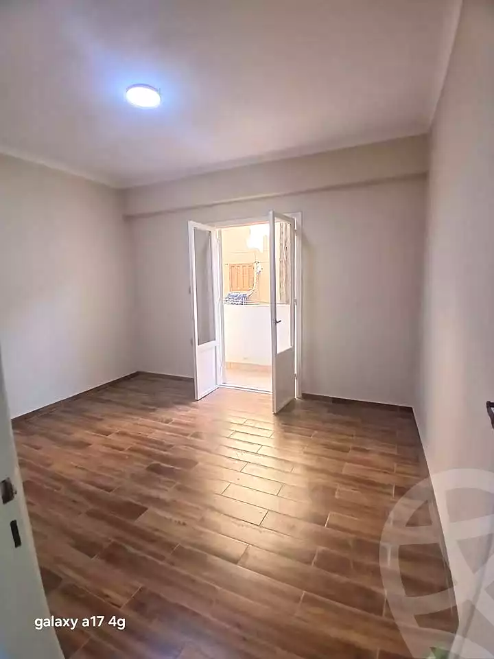 https://aqarmap.com.eg/ar/listing/7228880-for-sale-alexandria-el-asafra-ahmed-tiesser-st