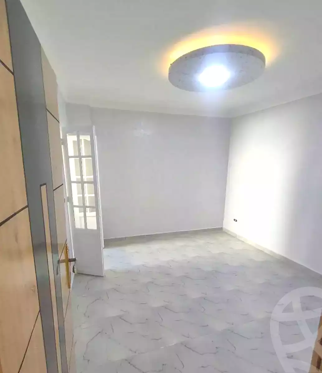 https://aqarmap.com.eg/ar/listing/7228878-for-sale-alexandria-lsywf-el-falki