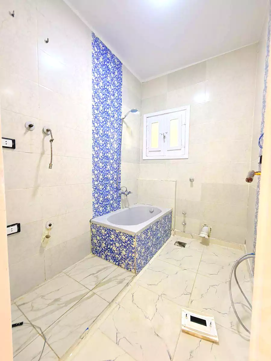 https://aqarmap.com.eg/ar/listing/7228918-for-sale-alexandria-al-agamy-shataa-el-nakheel