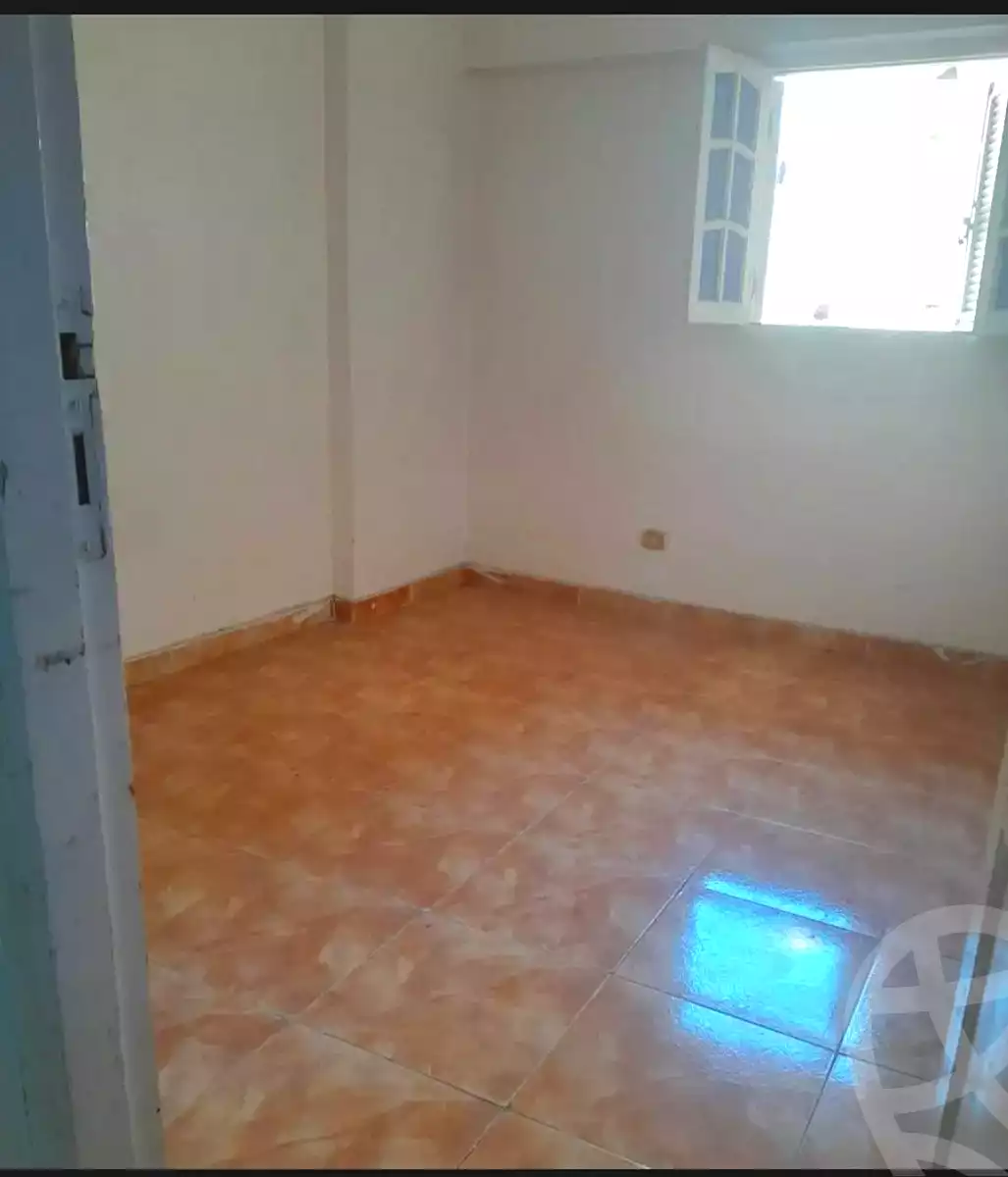https://aqarmap.com.eg/en/listing/7228930-for-sale-alexandria-el-asafra-l-sfr-bhry