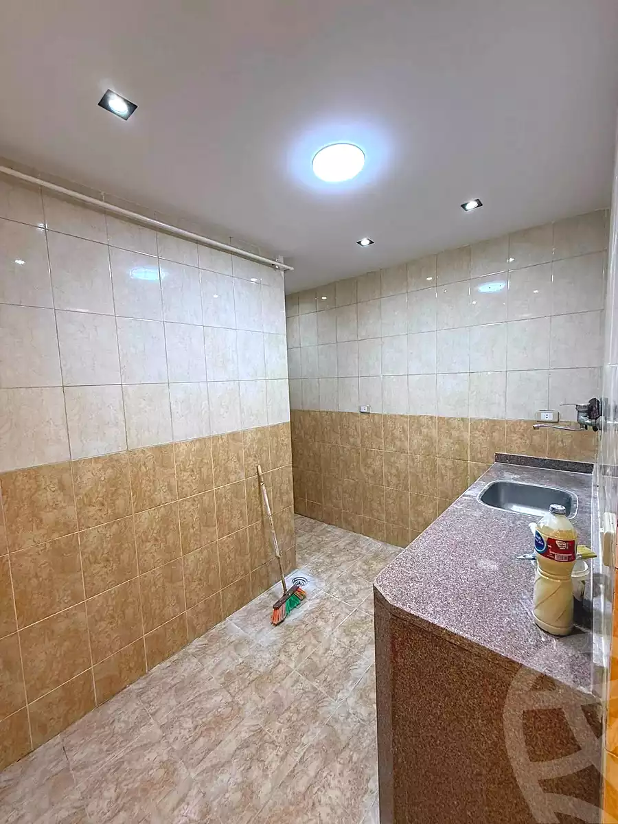 https://aqarmap.com.eg/ar/listing/7229295-for-sale-alexandria-sydy-bshr-sydy-bshr-bhry-shr-mhmwd-l-yswy