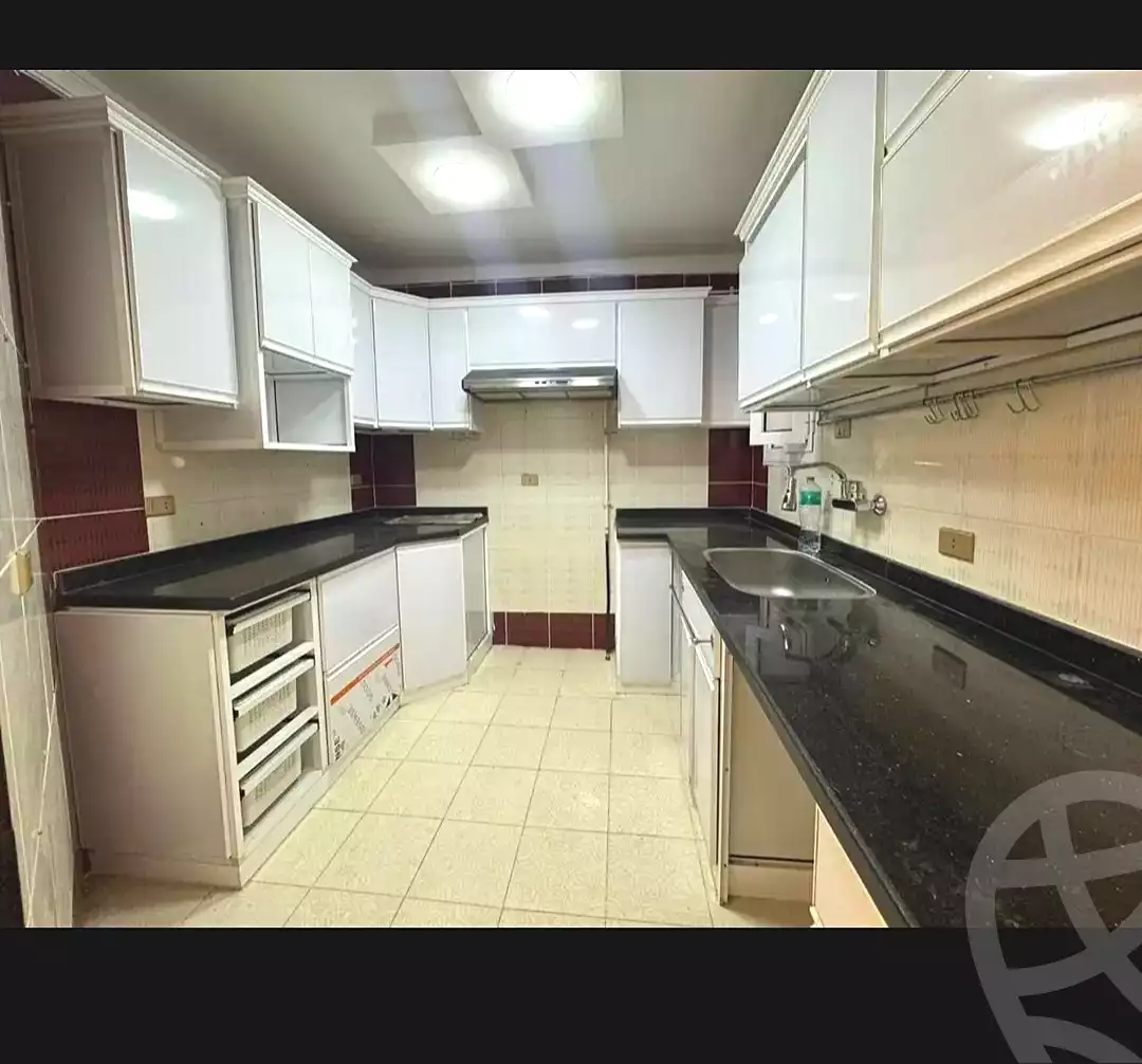 https://aqarmap.com.eg/ar/listing/7229320-for-sale-alexandria-miami-el-sebaey-st