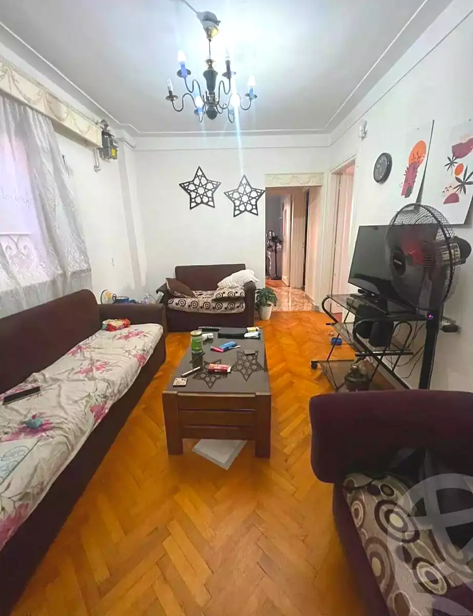 https://aqarmap.com.eg/ar/listing/7229403-for-sale-alexandria-ganaklis-shr-bw-qyr-tryq-lhry