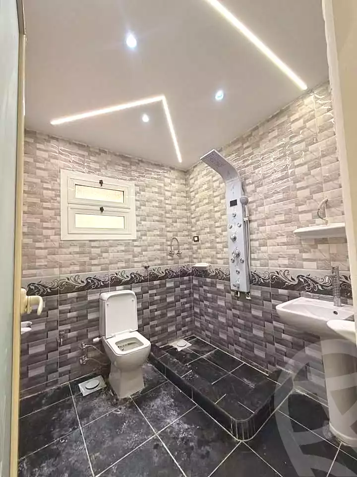 https://aqarmap.com.eg/en/listing/7229555-for-sale-alexandria-lsywf-el-falki