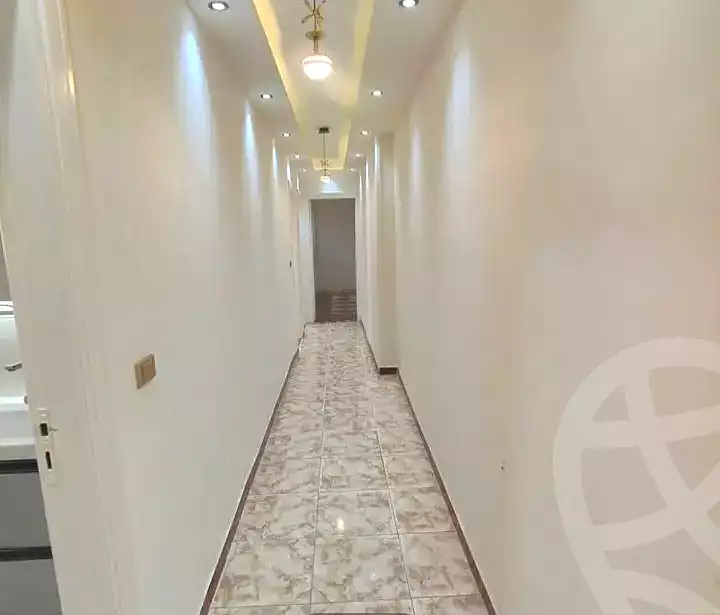 https://aqarmap.com.eg/ar/listing/7229546-for-sale-alexandria-miami-el-sebaey-st