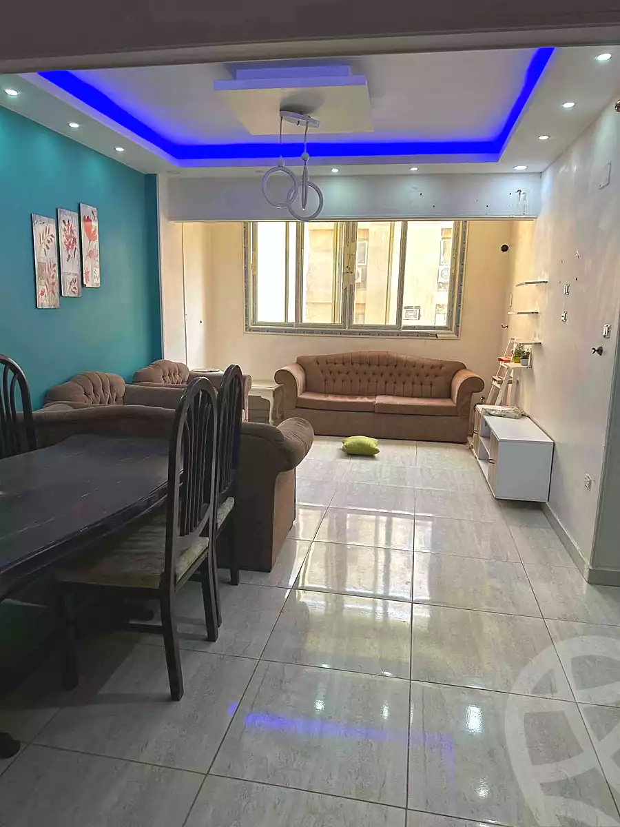 https://aqarmap.com.eg/ar/listing/7229567-for-sale-cairo-helwan-mnshy-yn-hlwn-rael-st