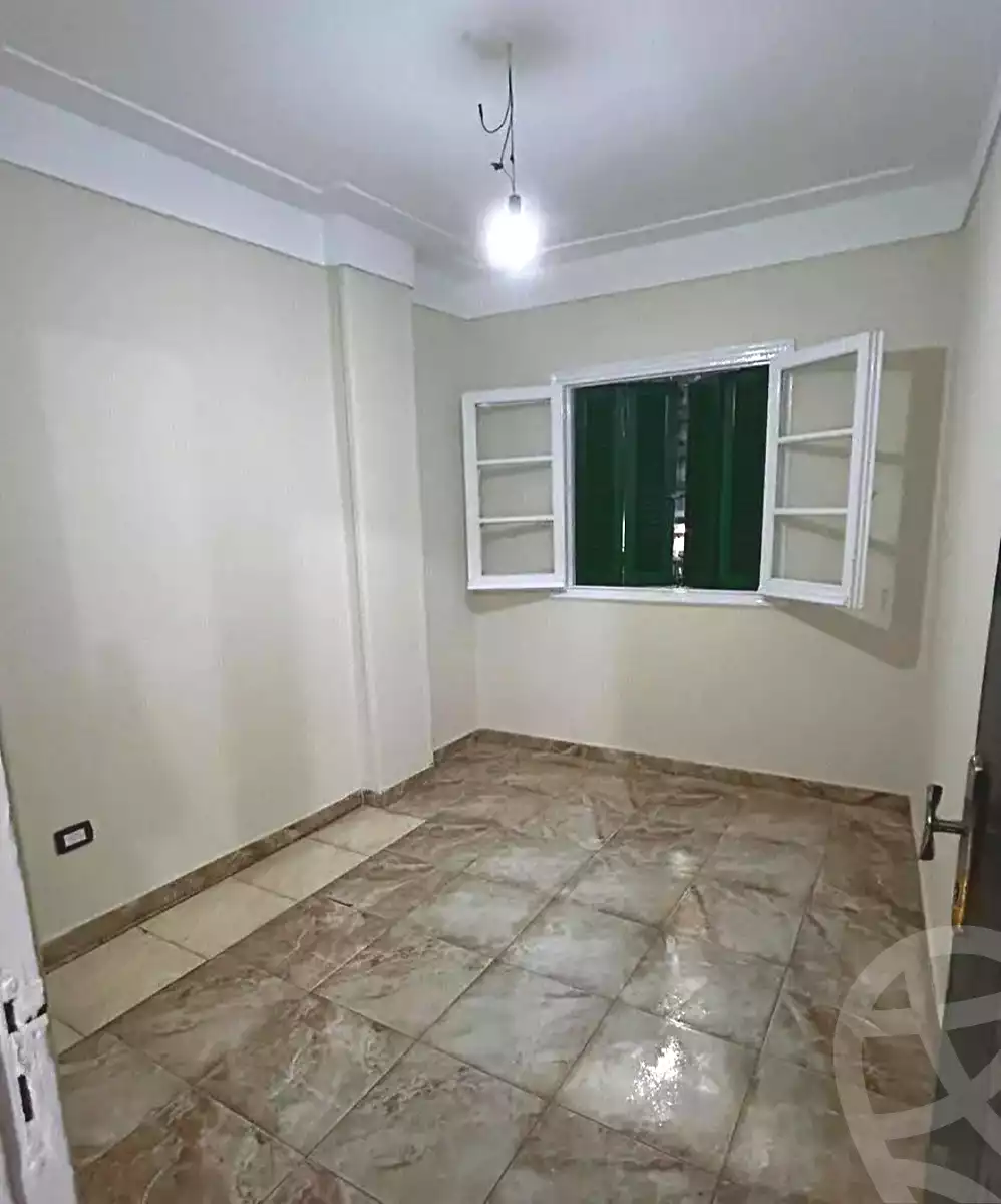 https://aqarmap.com.eg/ar/listing/7229587-for-rent-alexandria-el-asafra-shr-mlk-hfny