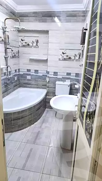 https://aqarmap.com.eg/ar/listing/7229913-for-sale-cairo-elnozha-Streettt-27