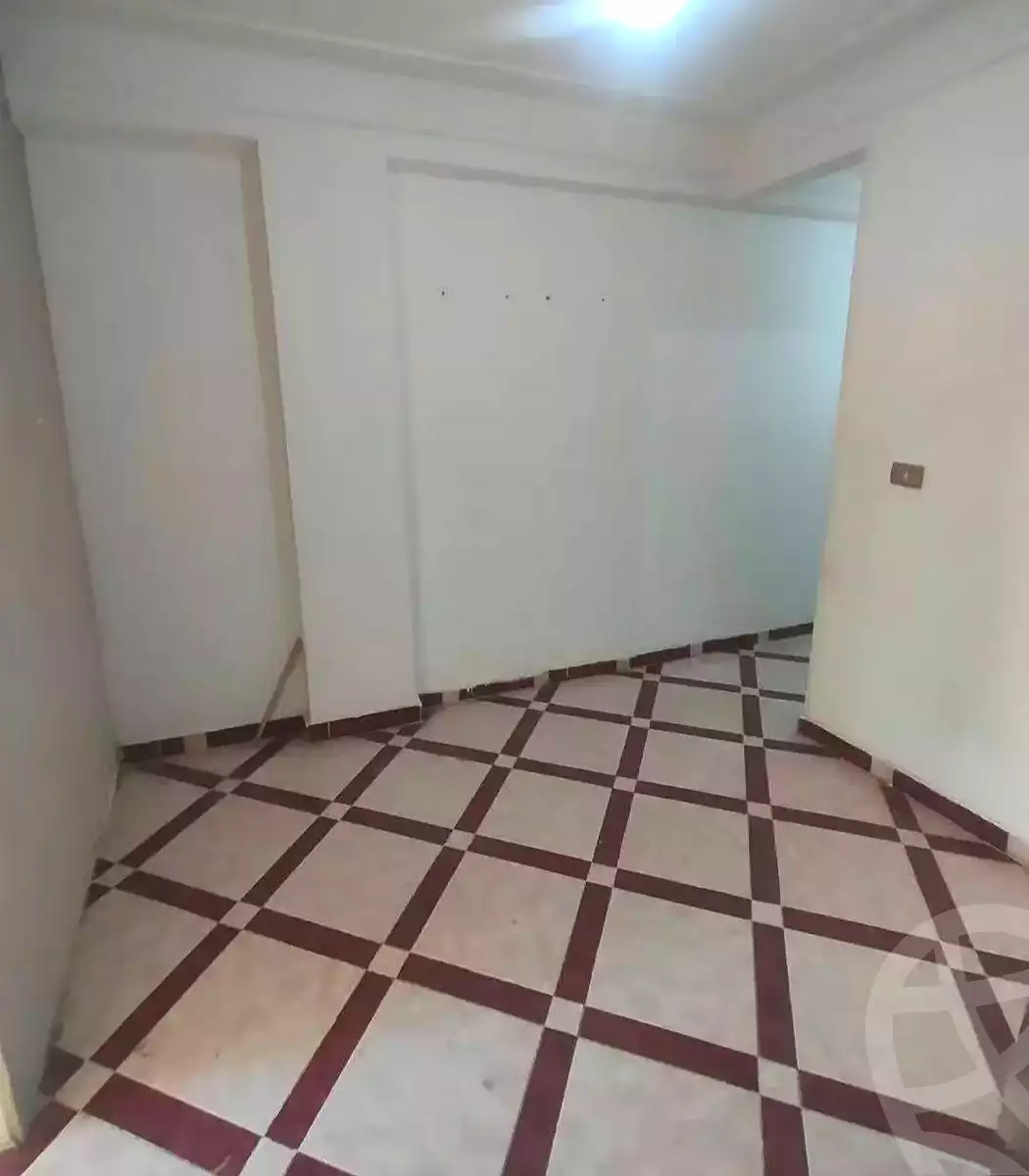 https://aqarmap.com.eg/en/listing/7229972-for-sale-alexandria-lsywf-el-falki