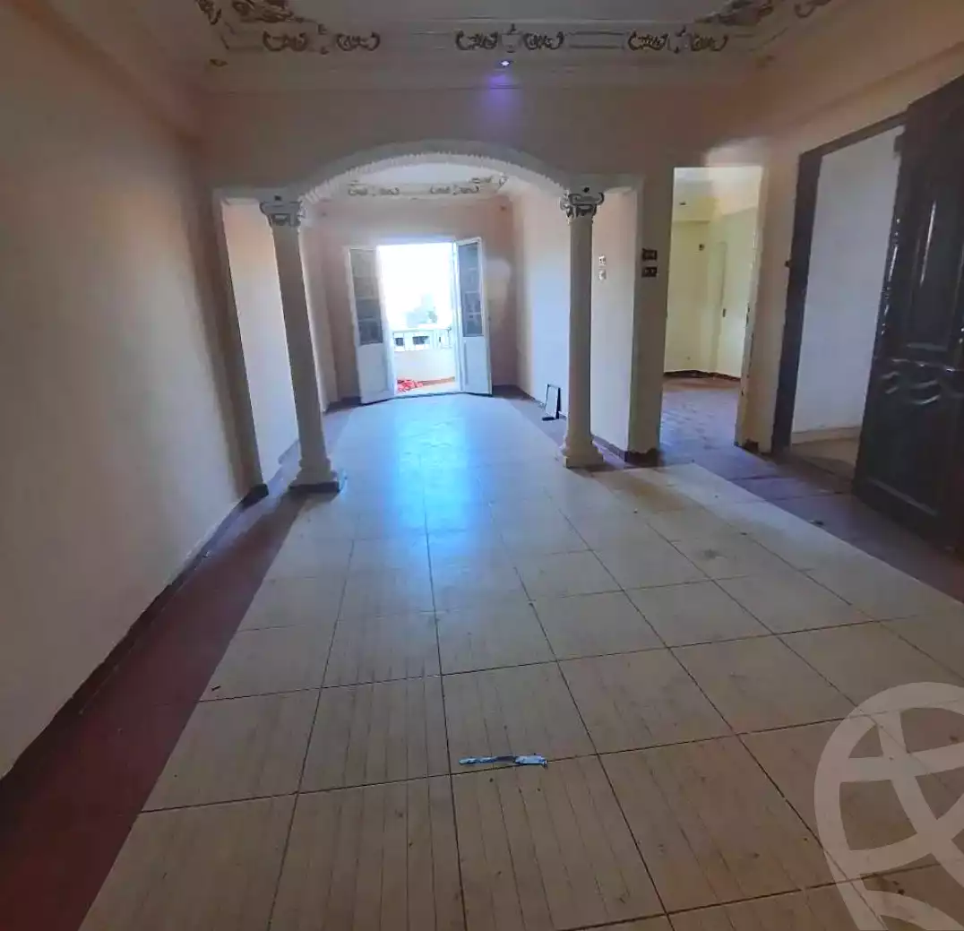https://aqarmap.com.eg/ar/listing/7229776-for-sale-alexandria-al-agamy-el-hanouvel-al-asdakaa-st