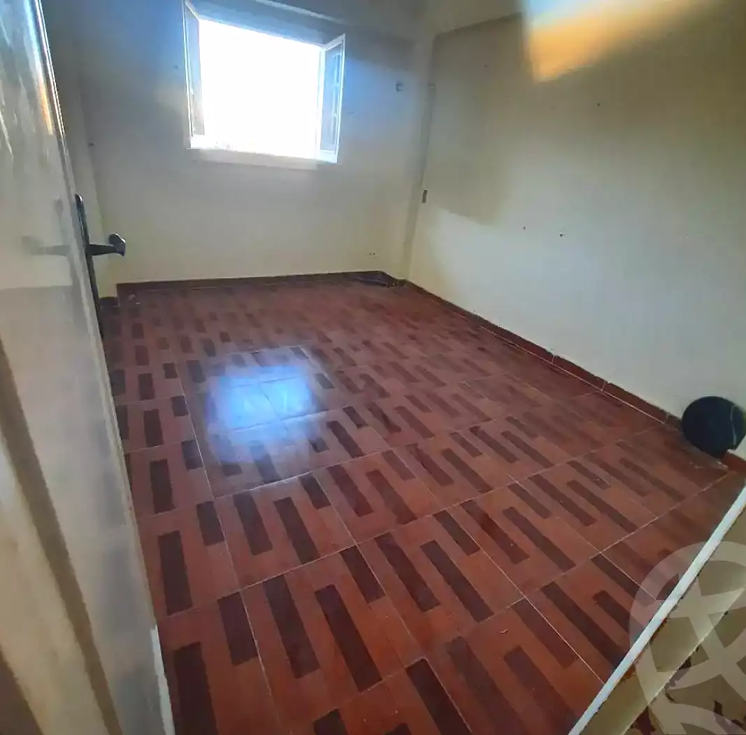 https://aqarmap.com.eg/ar/listing/7229776-for-sale-alexandria-al-agamy-el-hanouvel-al-asdakaa-st
