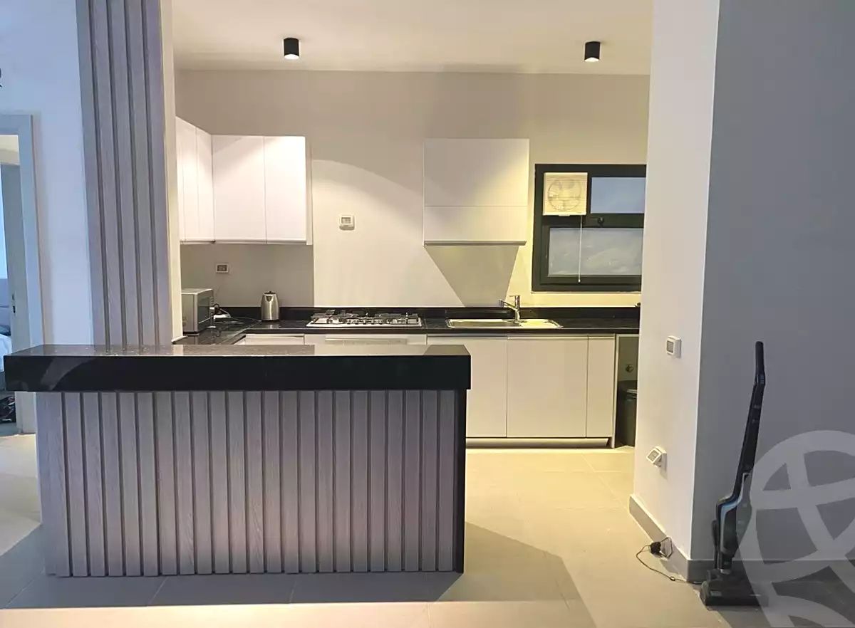 https://aqarmap.com.eg/en/listing/7162796-for-sale-cairo-el-shorouk-compounds-al-burouj-compound-imkan