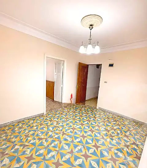 https://aqarmap.com.eg/ar/listing/7230162-for-sale-alexandria-sydy-bshr-sydy-bshr-bhry-gamal-abd-el-nasir-st