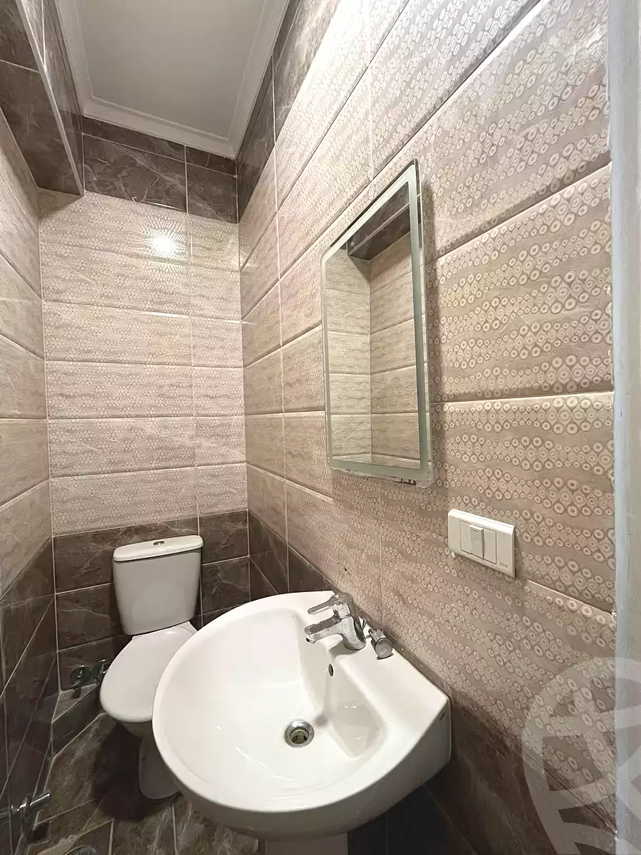 https://aqarmap.com.eg/en/listing/7230388-for-sale-cairo-new-cairo-el-ahyaa-third-neighborhood-street-16