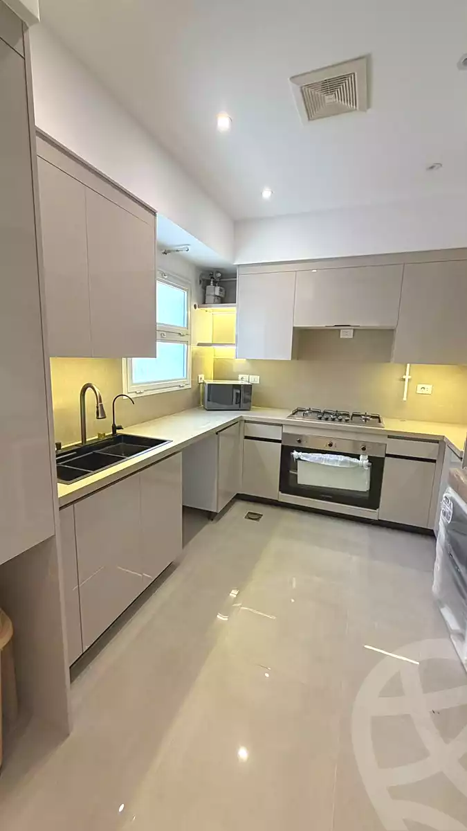 https://aqarmap.com.eg/ar/listing/7230515-for-rent-cairo-new-cairo-compounds-hyde-park-cluster-1-hyde-park