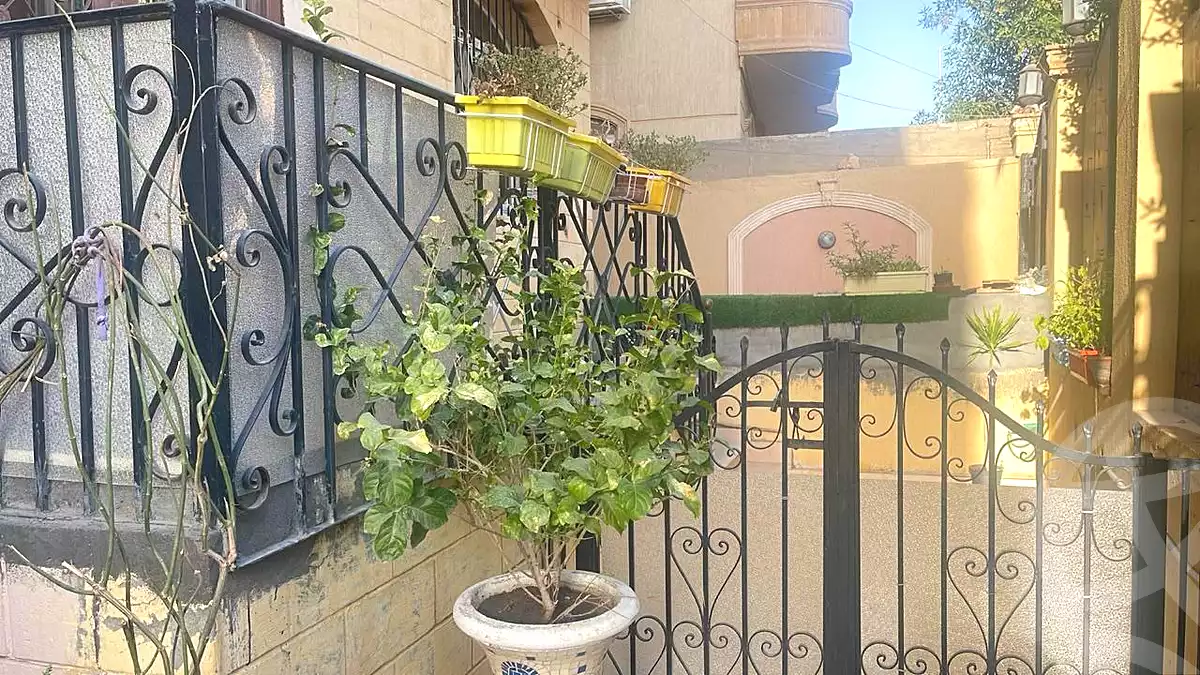https://aqarmap.com.eg/ar/listing/7204520-for-sale-cairo-new-cairo-el-banafsg-el-banafsag-2-dr-ahmed-okasha-st
