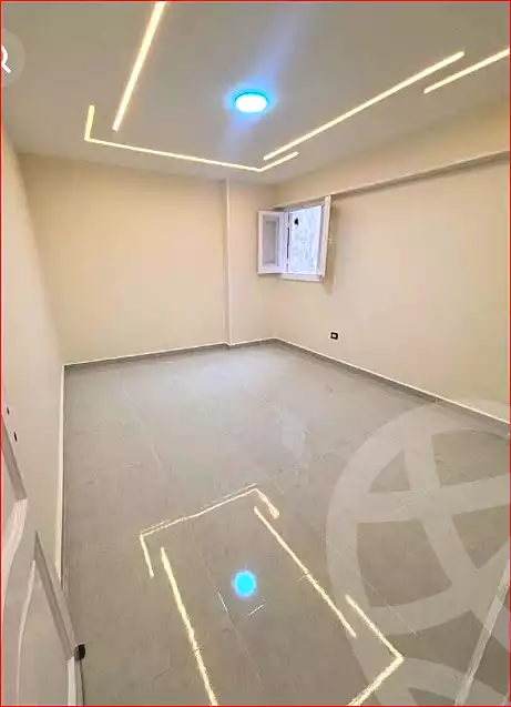 https://aqarmap.com.eg/ar/listing/7230610-for-sale-alexandria-sydy-bshr-sydy-bshr-bhry-amr-el-nogomy-st