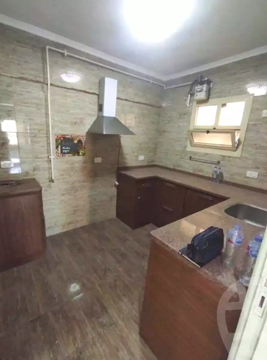 https://aqarmap.com.eg/en/listing/7229724-for-rent-alexandria-moharram-bey