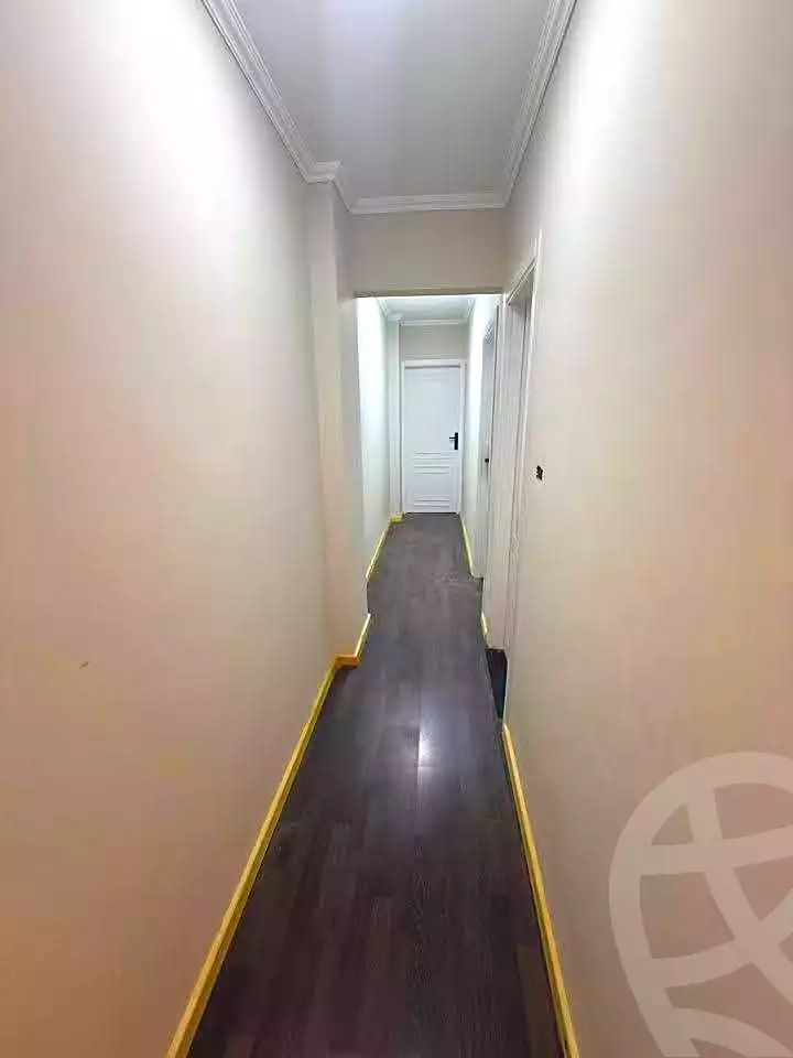 https://aqarmap.com.eg/ar/listing/7231184-for-sale-cairo-helwan-azam-mosque-st