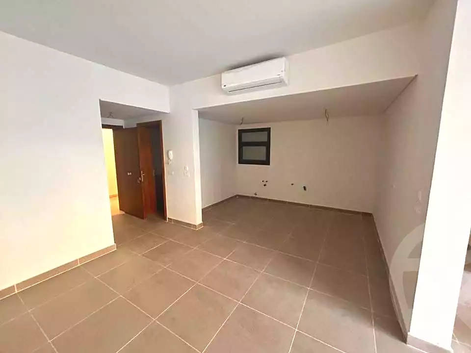 https://aqarmap.com.eg/ar/listing/7231388-for-sale-cairo-el-shorouk-compounds-al-burouj-compound-imkan