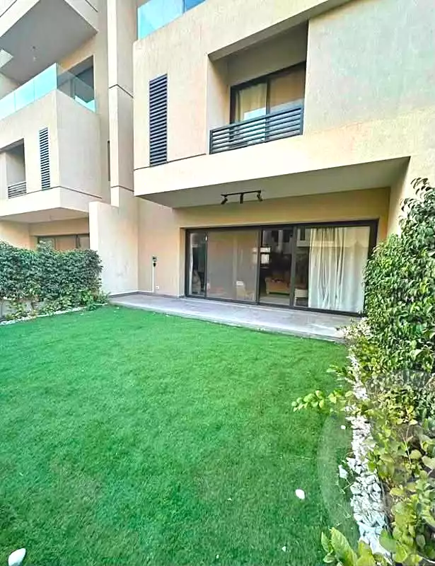 https://aqarmap.com.eg/ar/listing/7231388-for-sale-cairo-el-shorouk-compounds-al-burouj-compound-imkan