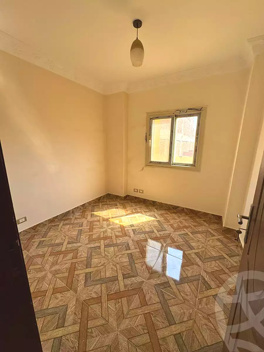 https://aqarmap.com.eg/ar/listing/7231797-for-sale-cairo-6th-of-october-el-ahyaa-neighborhood-3rd-al-hay-al-thalith-st