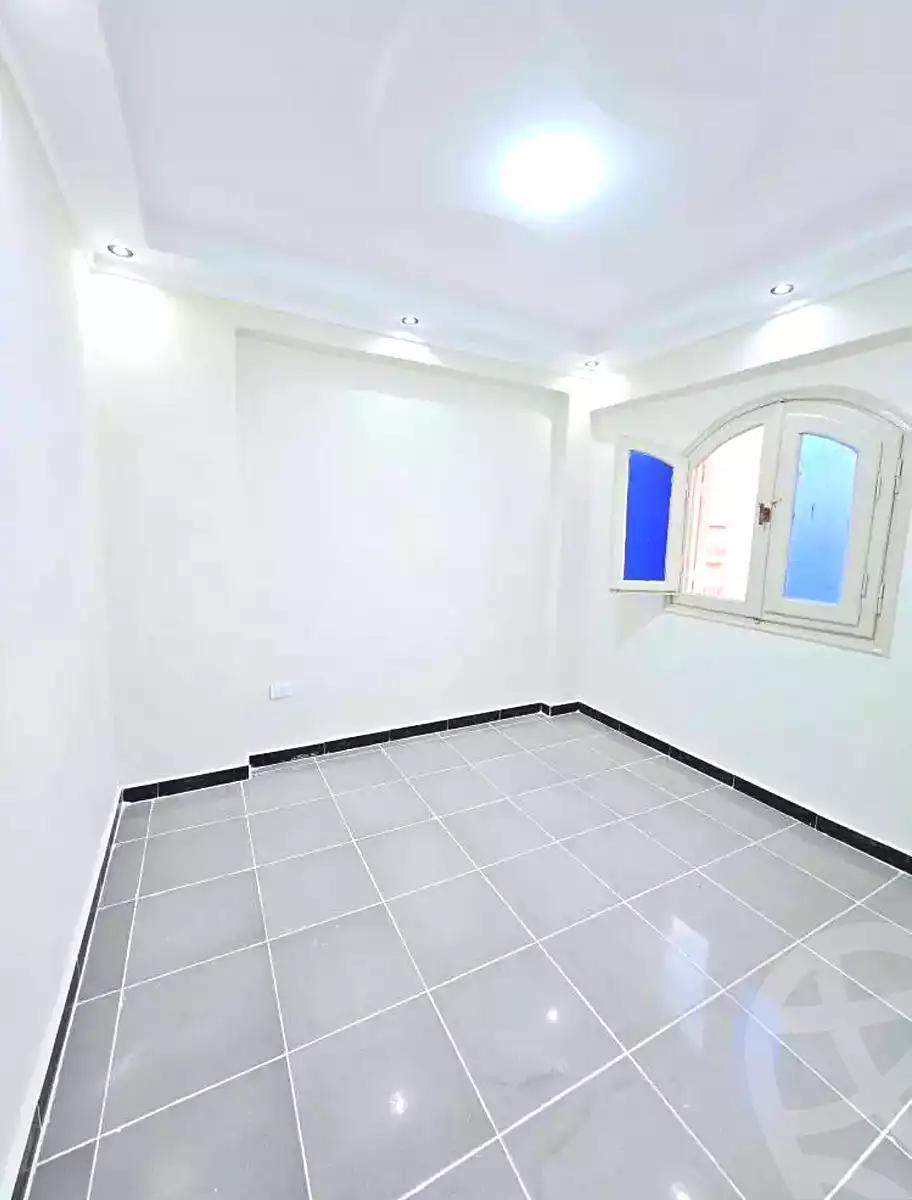 https://aqarmap.com.eg/en/listing/7232986-for-sale-alexandria-al-agamy-shataa-el-nakheel
