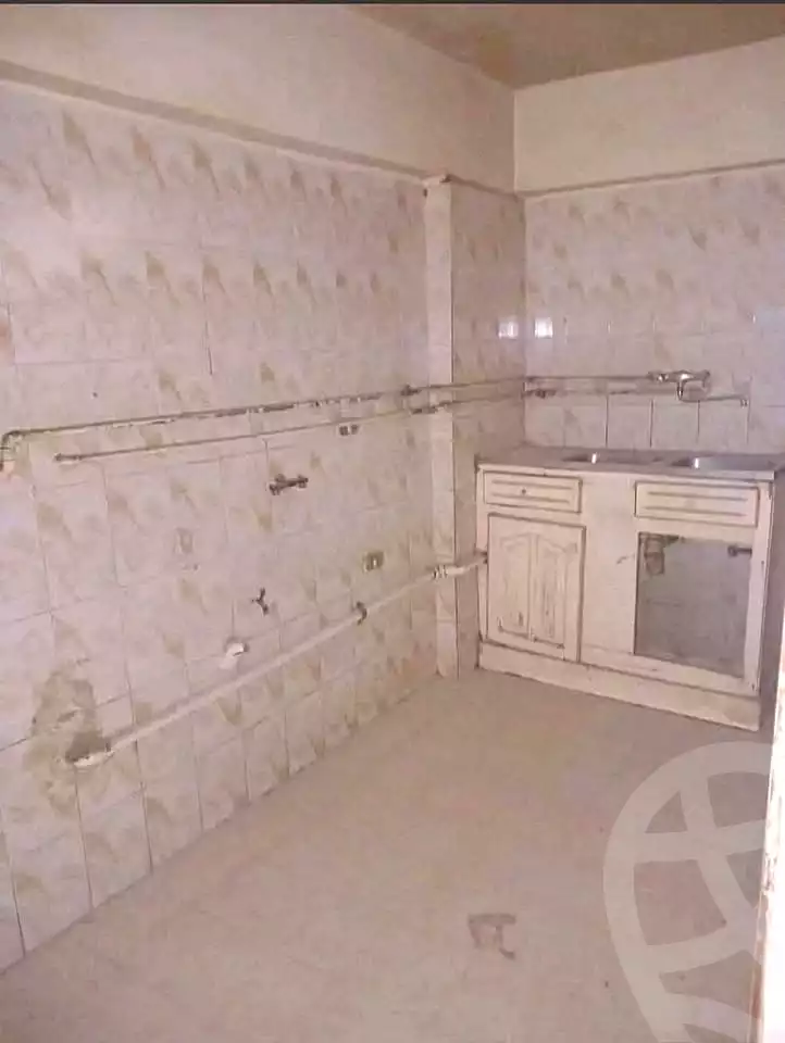 https://aqarmap.com.eg/en/listing/7232996-for-sale-alexandria-al-agamy-lbytsh-princess-st