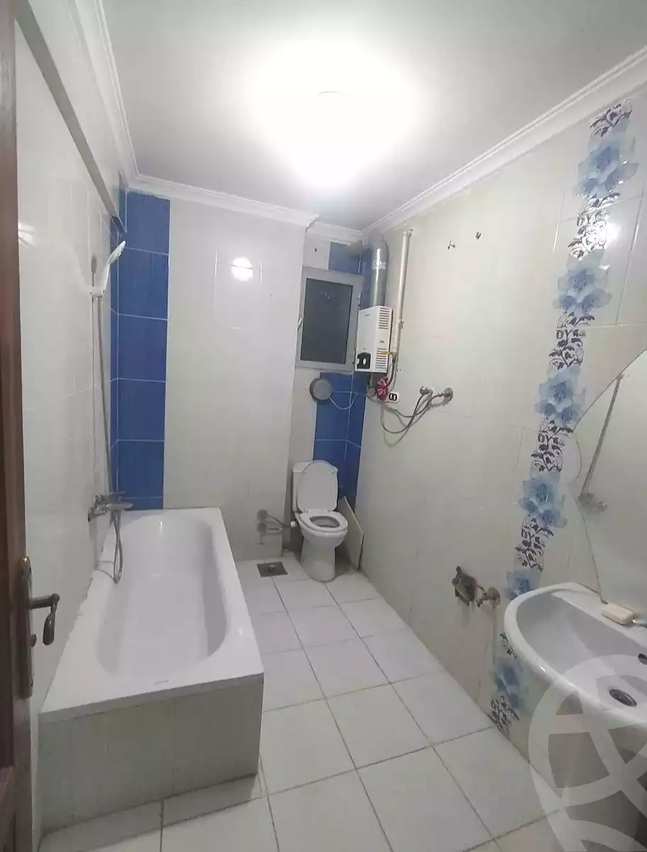 https://aqarmap.com.eg/en/listing/7233057-for-sale-alexandria-new-miami-eskot