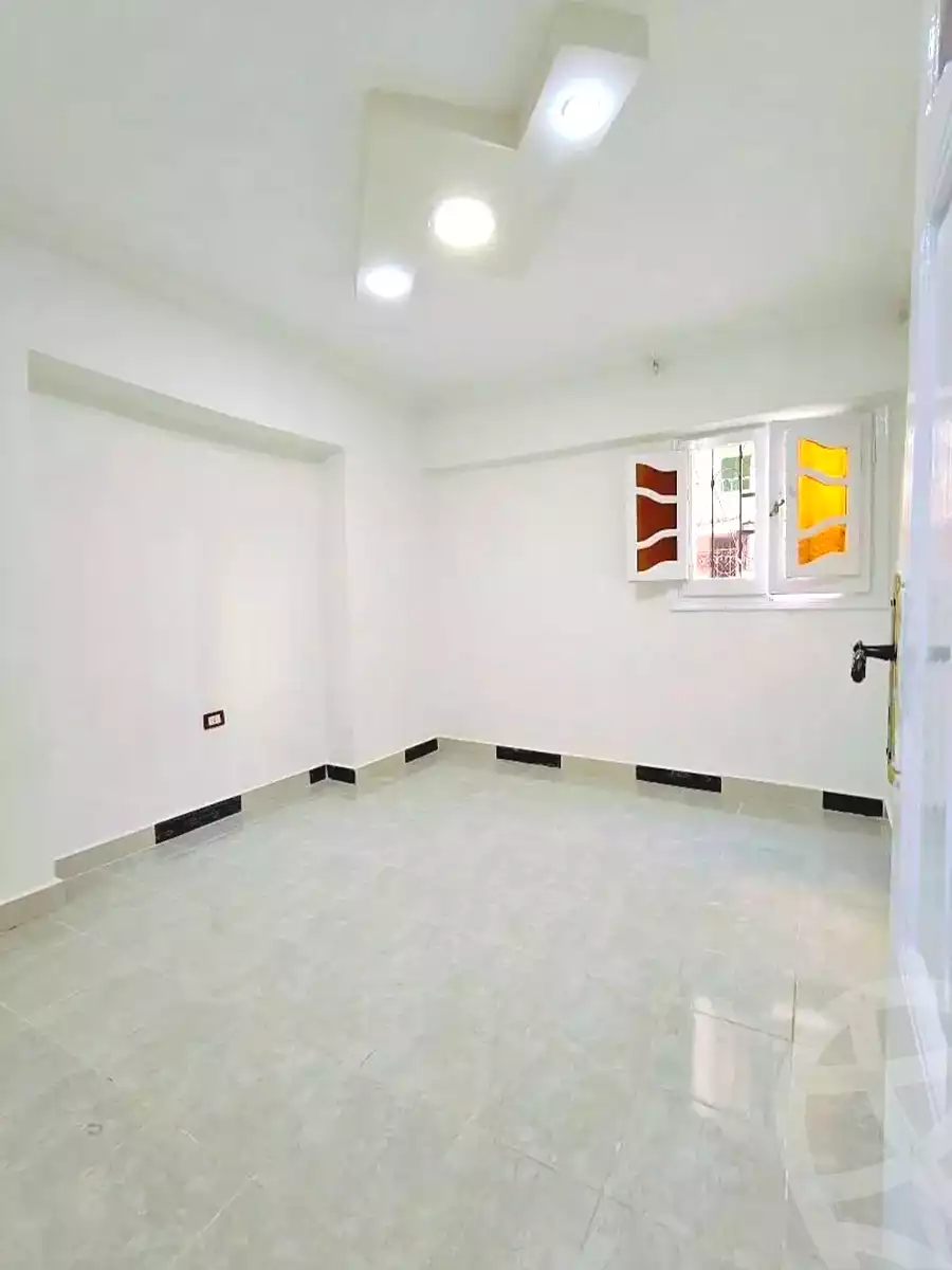 https://aqarmap.com.eg/ar/listing/7233105-for-sale-alexandria-al-agamy
