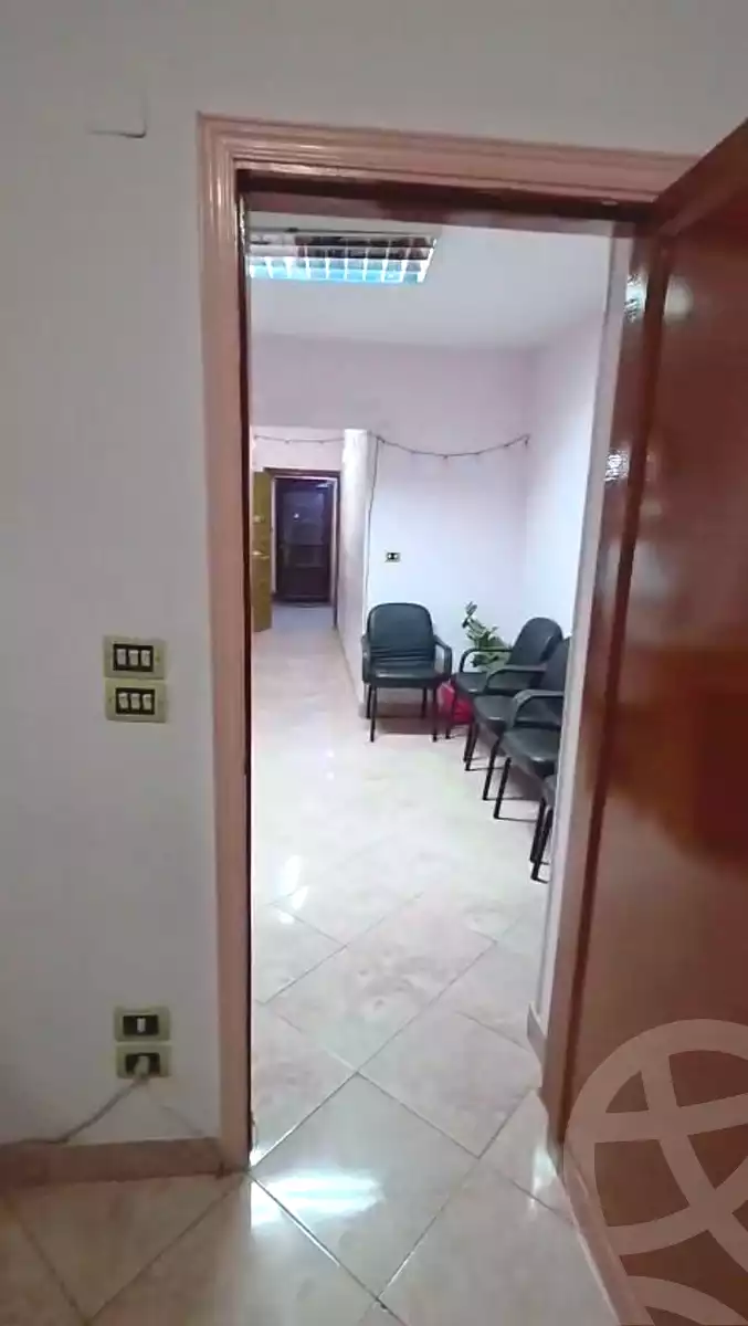 https://aqarmap.com.eg/ar/listing/7231098-for-sale-cairo-el-zaytun-hlmy-lzytwn-ibn-el-hakam-sq