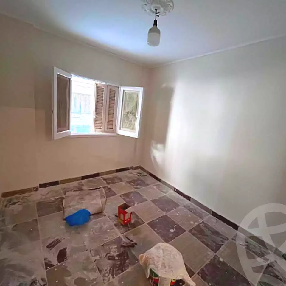 https://aqarmap.com.eg/en/listing/7233450-for-sale-alexandria-al-agamy-lbytsh-el-tayar-st