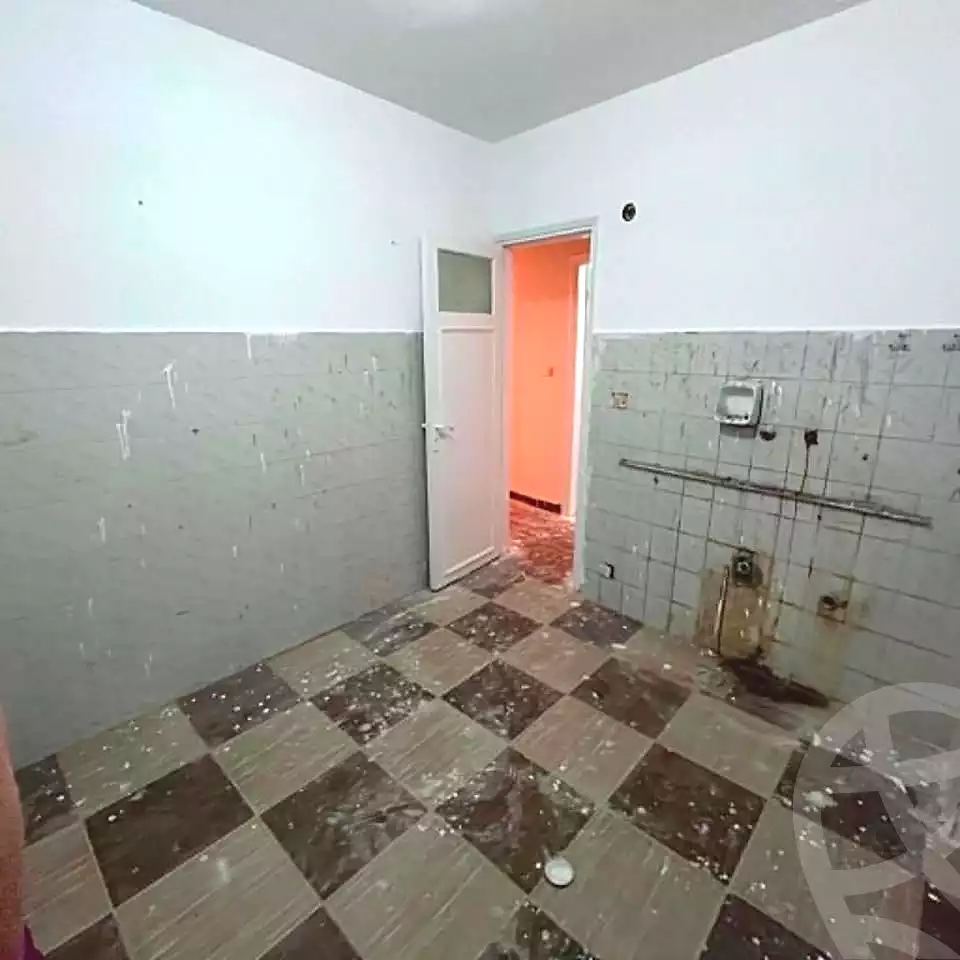 https://aqarmap.com.eg/en/listing/7233450-for-sale-alexandria-al-agamy-lbytsh-el-tayar-st