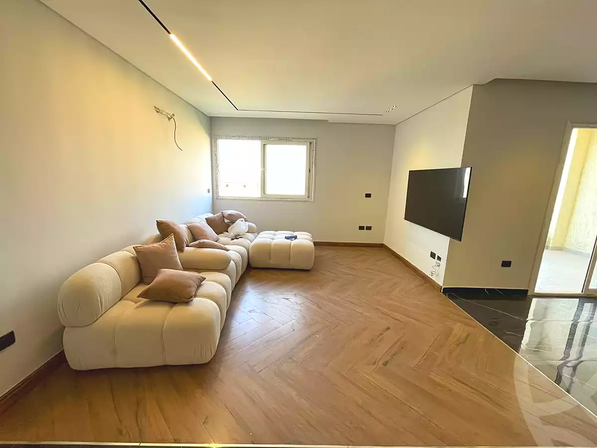شقة بـ٣ غرف نوم في ذا سكوير، صورة ٤ من ٧
