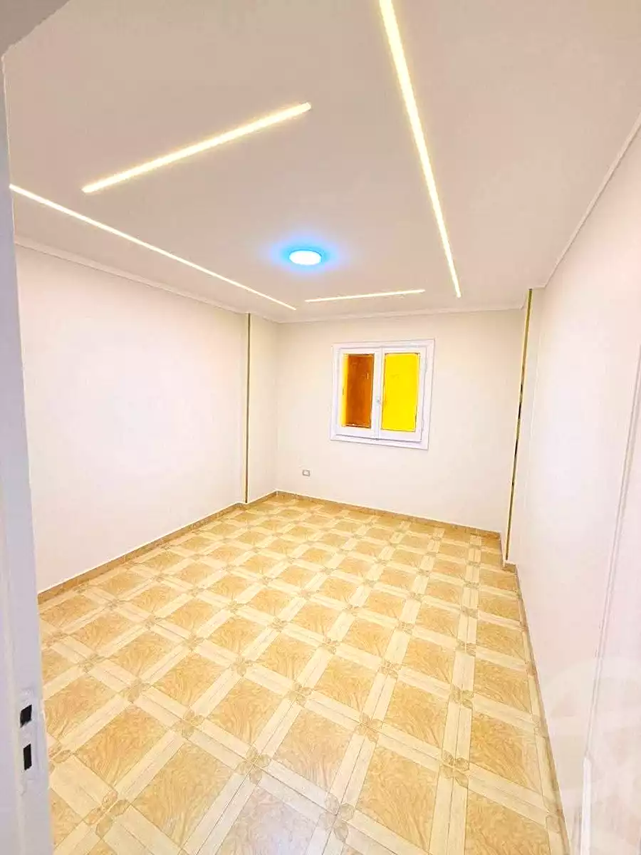 https://aqarmap.com.eg/ar/listing/7233671-for-sale-alexandria-sydy-bshr-sydy-bshr-bhry-shr-mhmwd-l-yswy