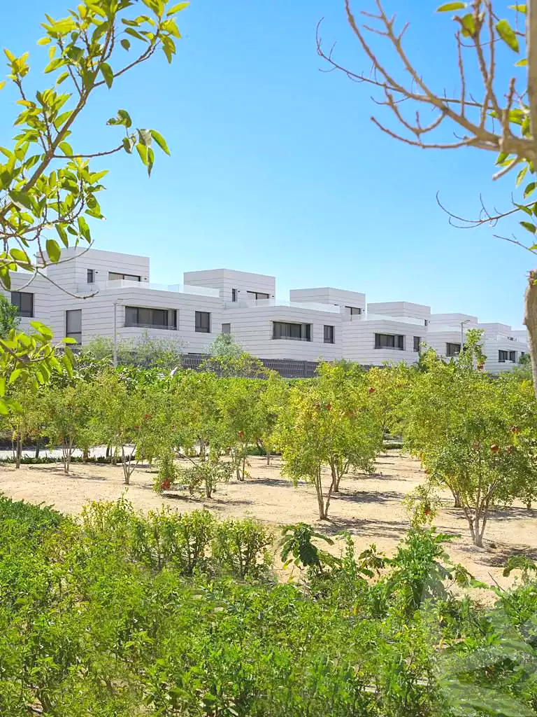 https://aqarmap.com.eg/ar/listing/7233929-for-sale-cairo-el-shorouk-compounds-al-burouj-compound-imkan