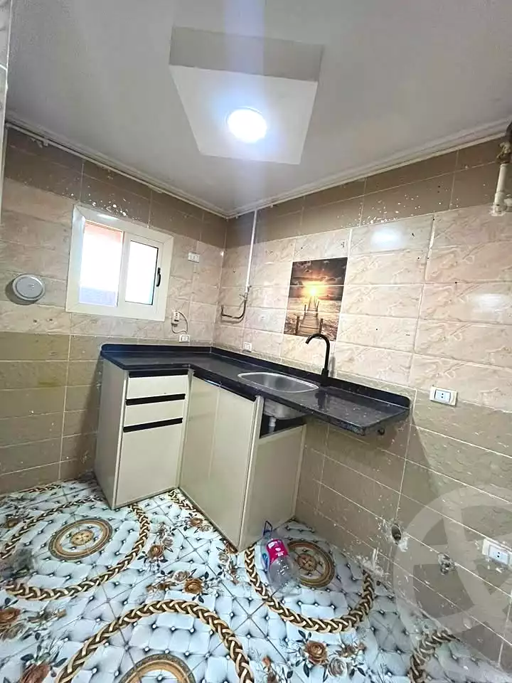https://aqarmap.com.eg/ar/listing/7233953-for-sale-alexandria-al-agamy-lbytsh-al-kaada-st