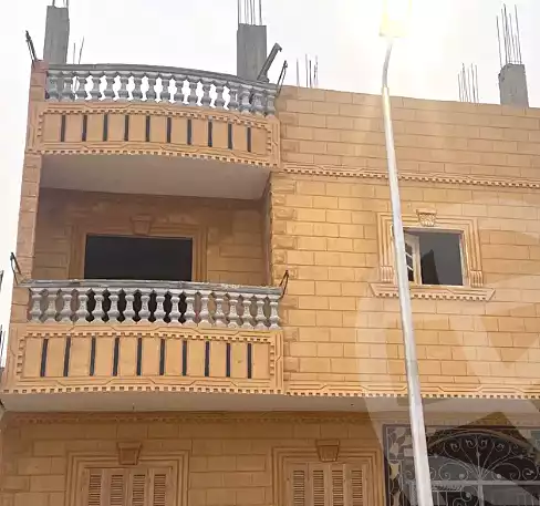 https://aqarmap.com.eg/ar/listing/7233992-for-sale-sharqia-10th-of-ramadan-al-hay-al-thamen-wa-eshroon