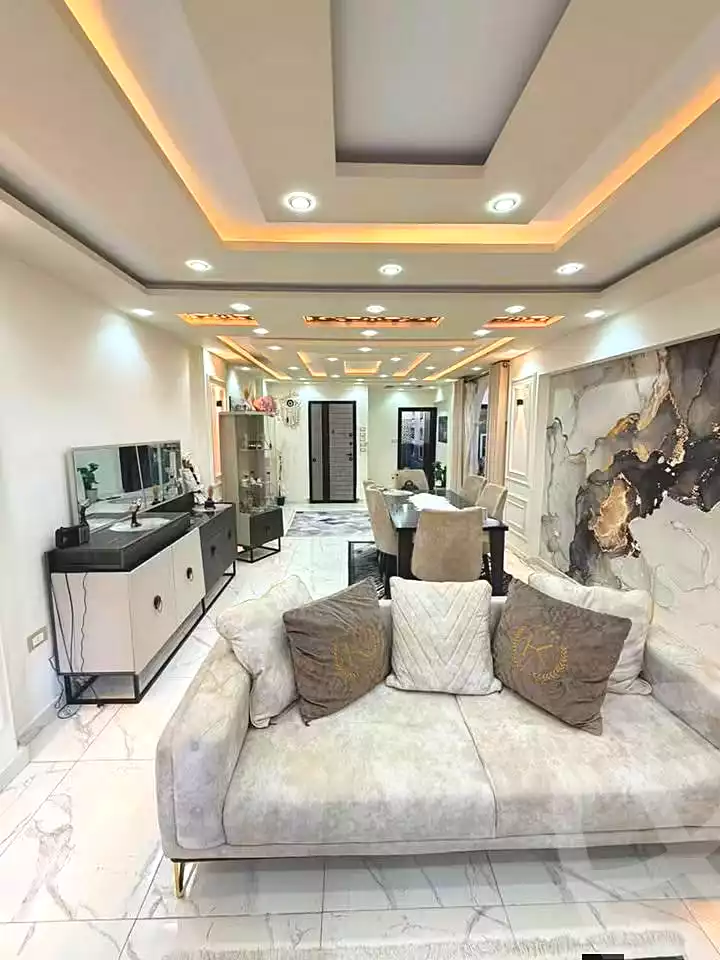 https://aqarmap.com.eg/ar/listing/7234006-for-sale-alexandria-al-agamy-lbytsh-el-reyad-st