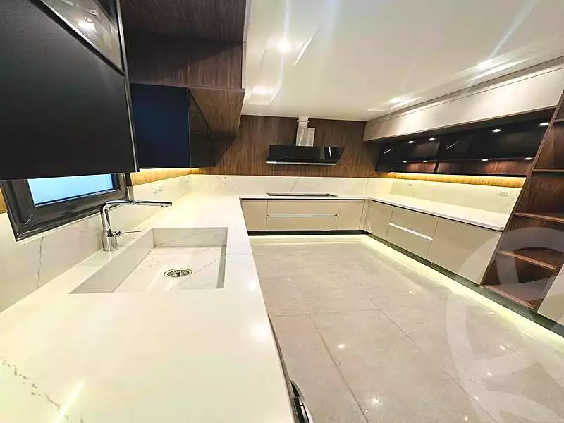 https://aqarmap.com.eg/ar/listing/7234072-for-sale-cairo-el-shorouk-compounds-aljar-british-district-compound